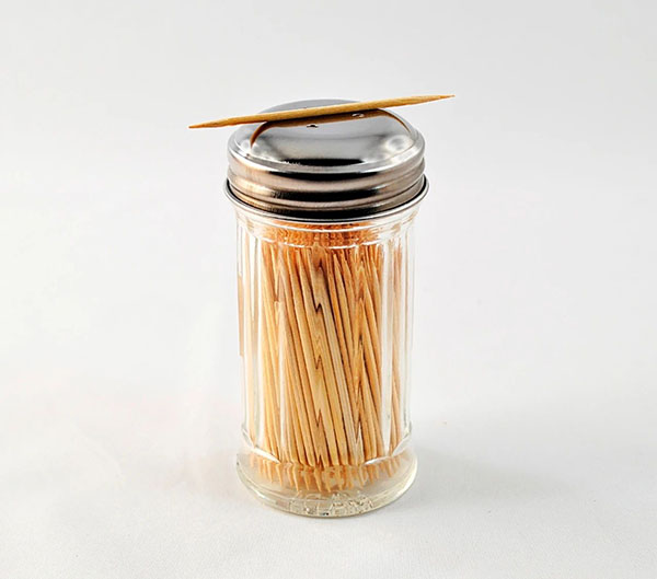 牙簽的危害!快別用了!保護(hù)牙齒,選擇牙線,愛護(hù)牙齒,守護(hù)健康